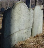 Kimball, Richard (1659-1733) and his wife Sarah Spofford Kimball (1662-1713/14) [Headstone photo]